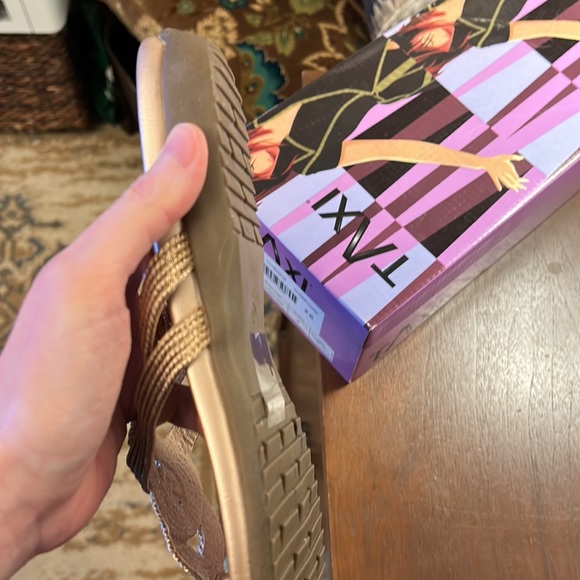 Taxi sandals BNIB - Picture 4 of 7